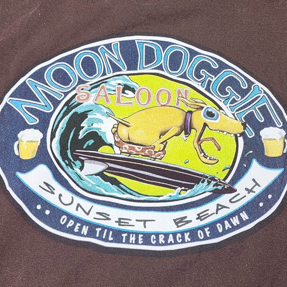 Moon Doggie Saloon Sunset Beach T-Shirt Size Large Beer Surfing